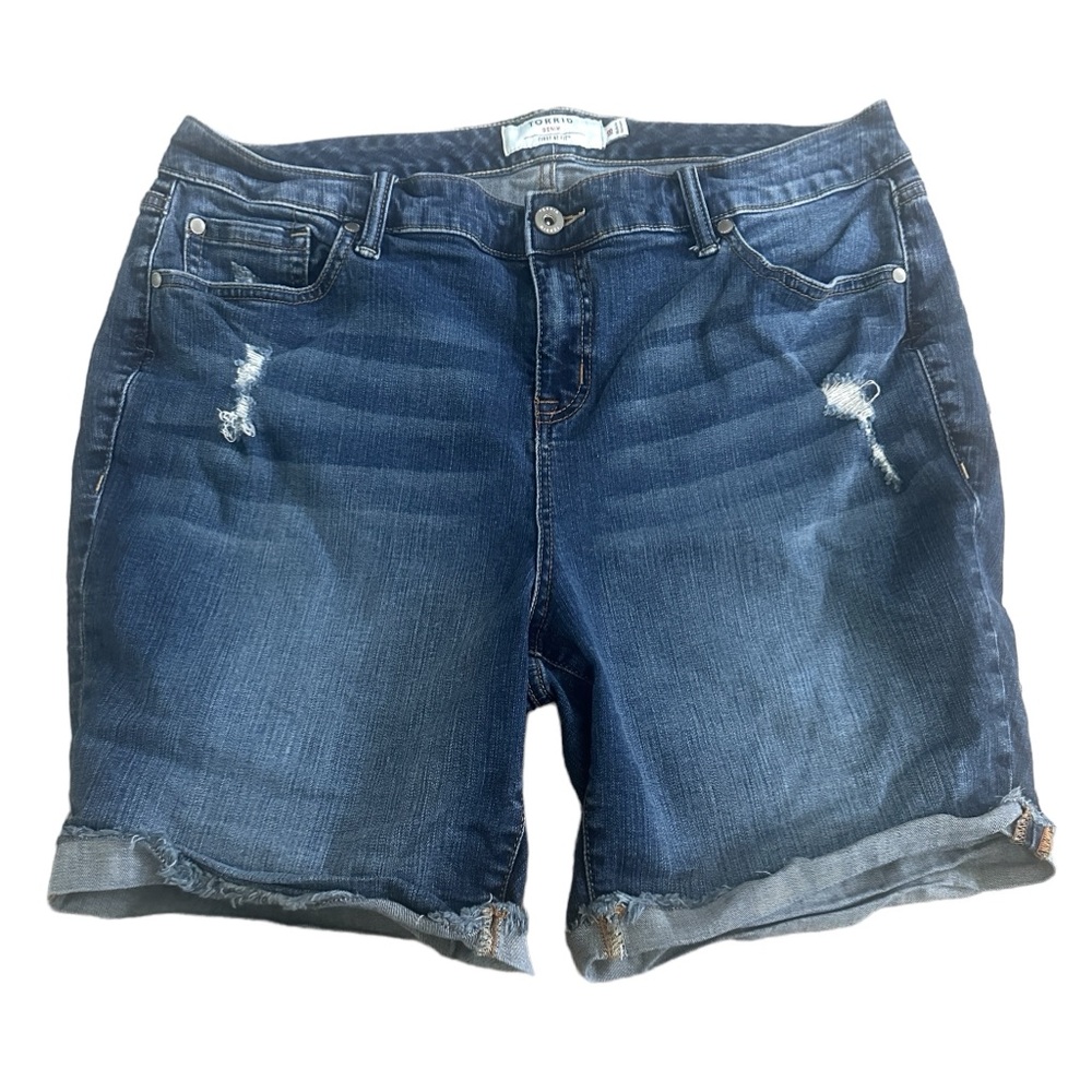 Womens Torrid Denim Jeanβ Fit Right Shorts Plus size 18